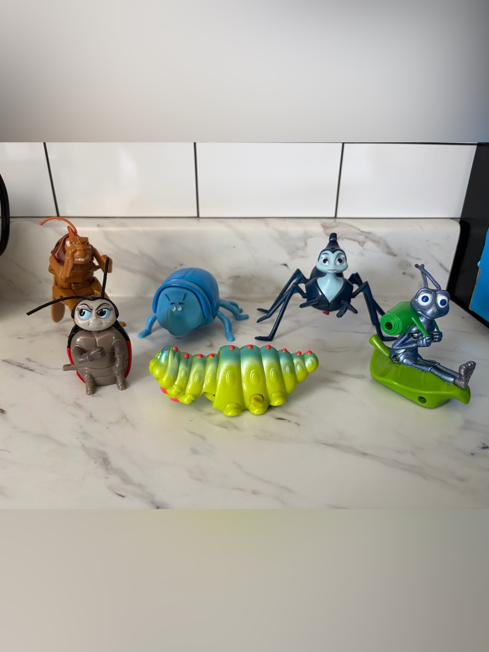 MCDONALDS - a bugs life disney pixar 1998 - lot of 6 wind up toys.